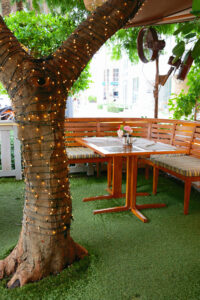 {"ARInfo":{"IsUseAR":false},"Version":"1.0.0","MakeupInfo":{"IsUseMakeup":false},"FaceliftInfo":{"IsChangeEyeLift":false,"IsChangeFacelift":false,"IsChangePostureLift":false,"IsChangeNose":false,"IsChangeFaceChin":false,"IsChangeMouth":false,"IsChangeThinFace":false},"BeautyInfo":{"SwitchMedicatedAcne":false,"IsAIBeauty":false,"IsBrightEyes":false,"IsSharpen":false,"IsOldBeauty":false,"IsReduceBlackEyes":false},"HandlerInfo":{"AppName":2},"FilterInfo":{"IsUseFilter":false}}